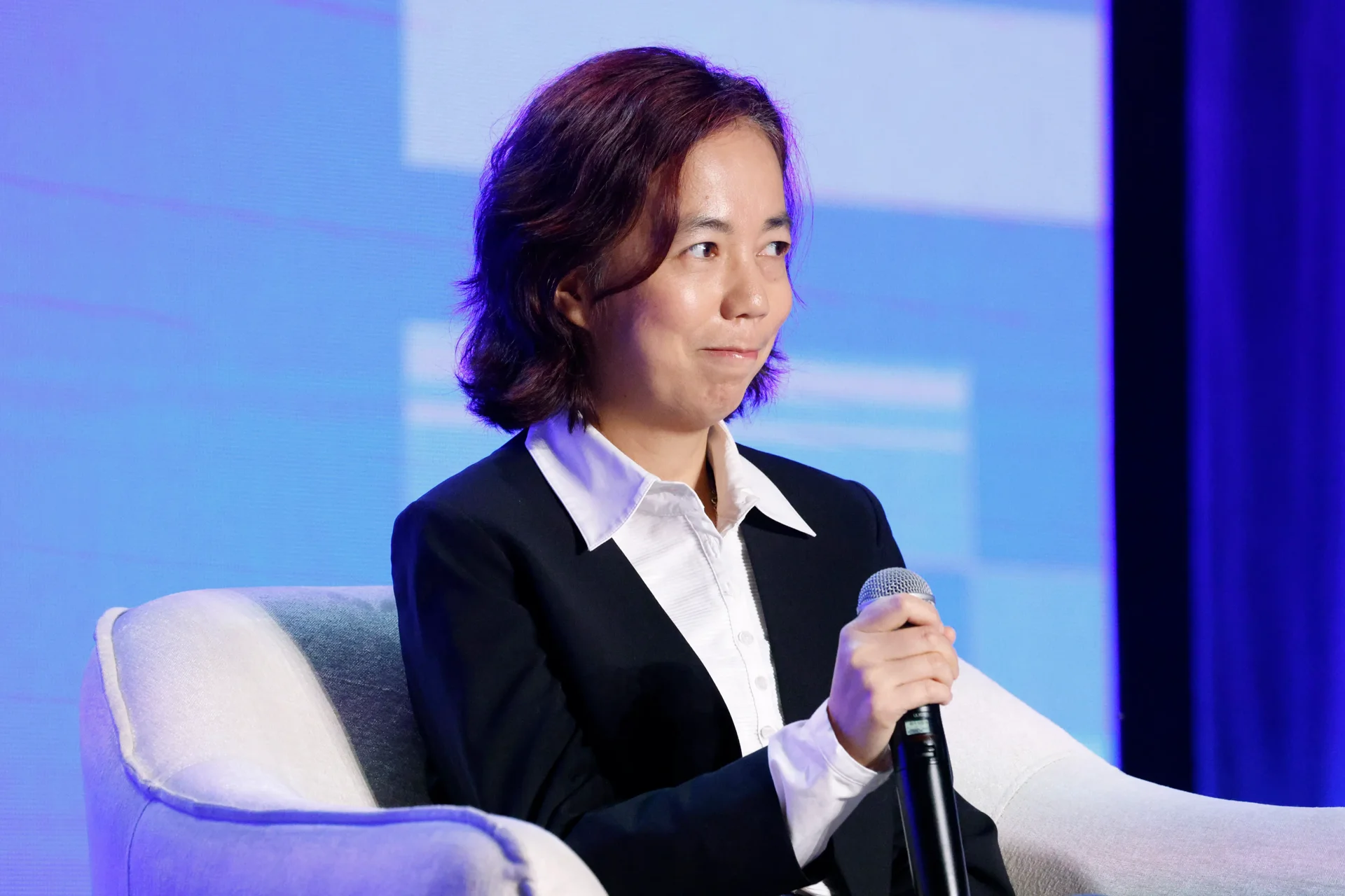 AMD以82亿美元收购World Labs 李飞飞出任首席科学家