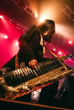 《火影忍者》配乐作曲家高梨康治Far East Groove音乐项目9月底启程欧洲巡演